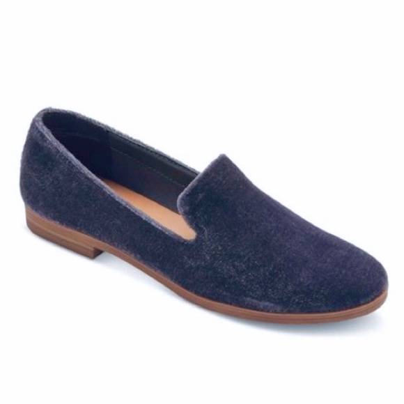 DV by Dolce Vita Shoes - DV Dolce Vita Blue Velvet Loafers Size 9 💙